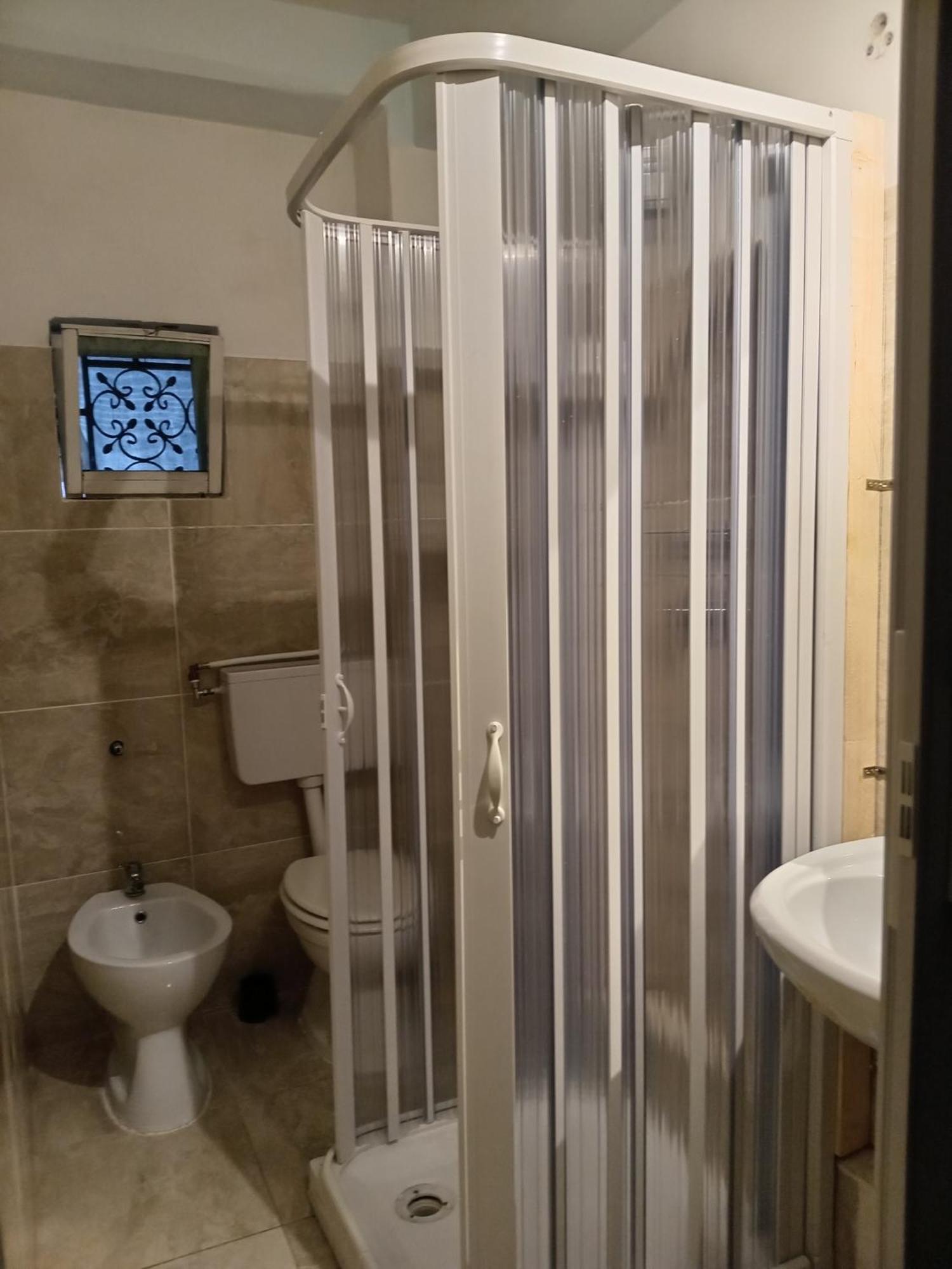 Casa Per Gente Giovane Rome Bagian luar foto