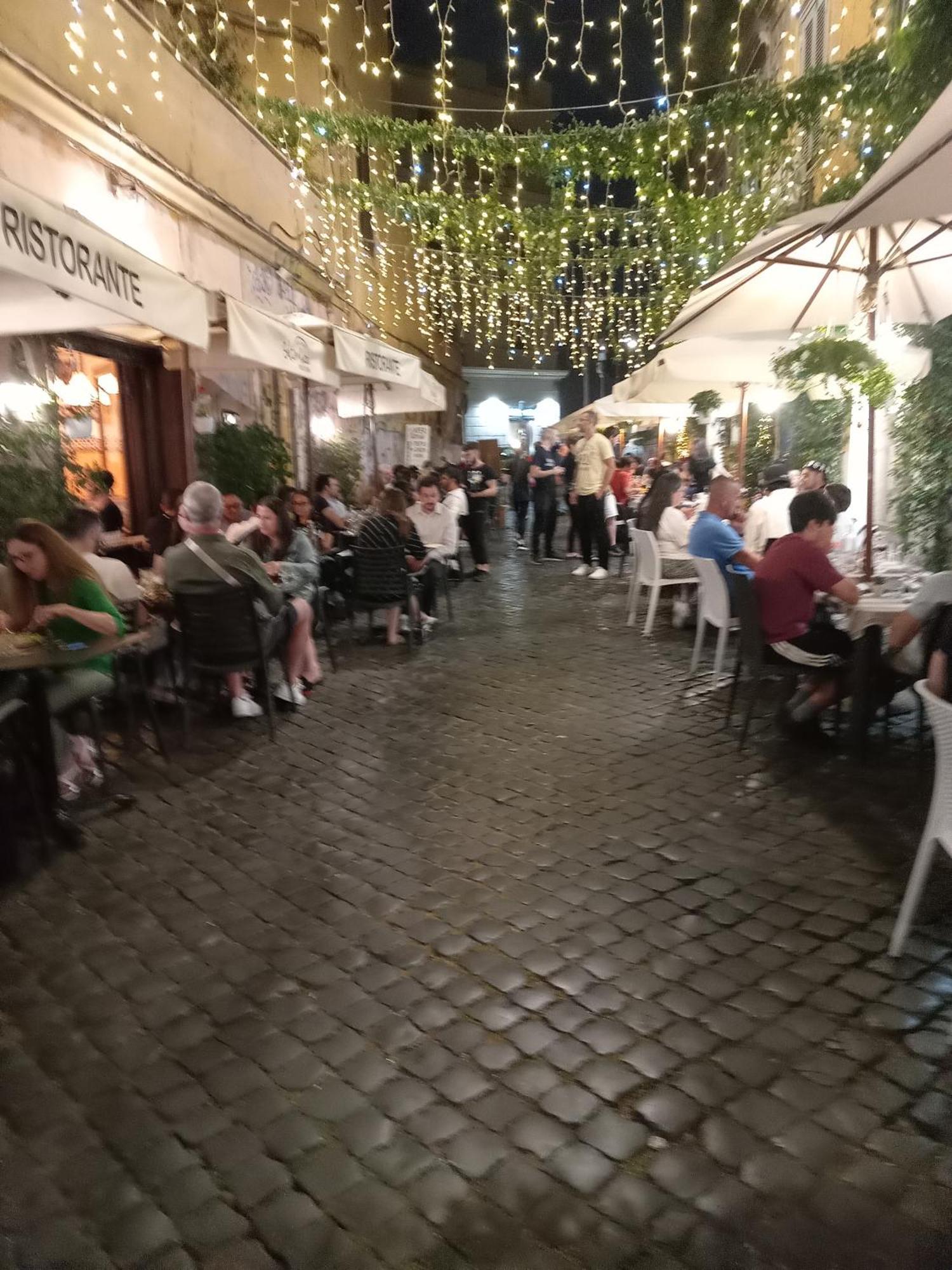 Casa Per Gente Giovane Rome Bagian luar foto